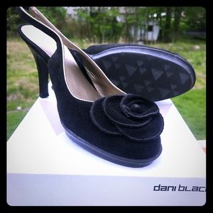 Black suede Dani Black shoes w elegant rose detail